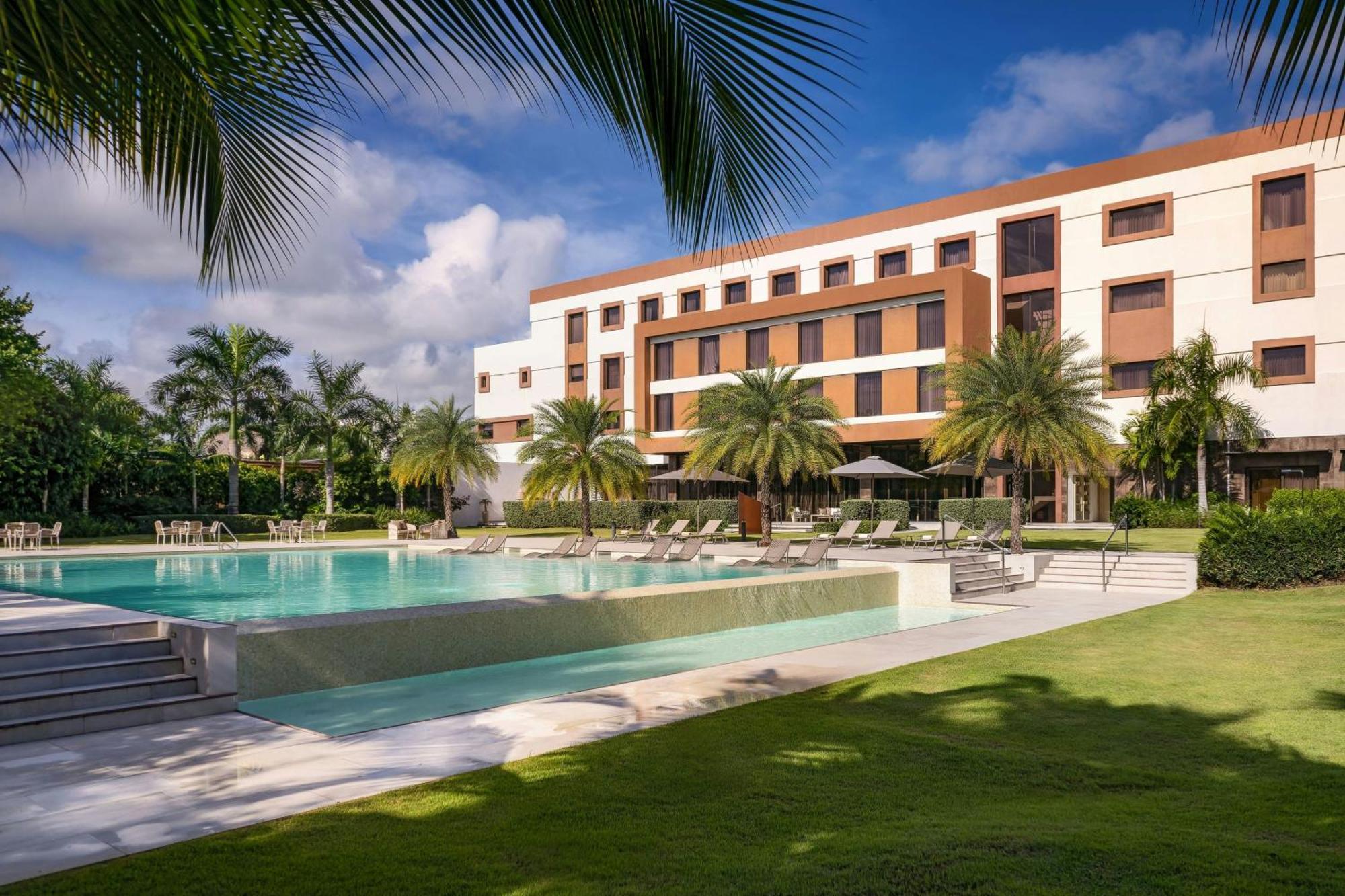 Ac Hotel By Marriott بونتا كانا المظهر الخارجي الصورة